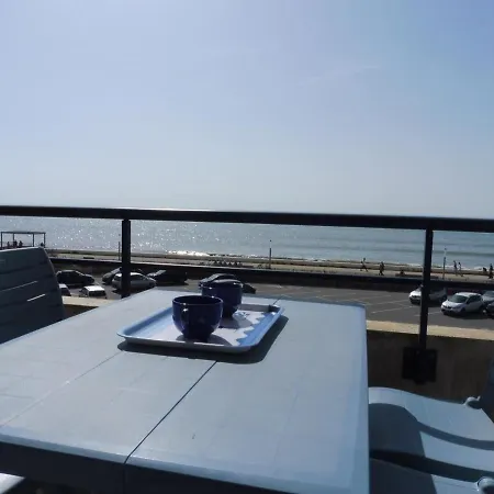 En Bord De Avec Balcon Et Parking Prive - 2 Personnes - Fr-1-540-211 * 노트르담드몽